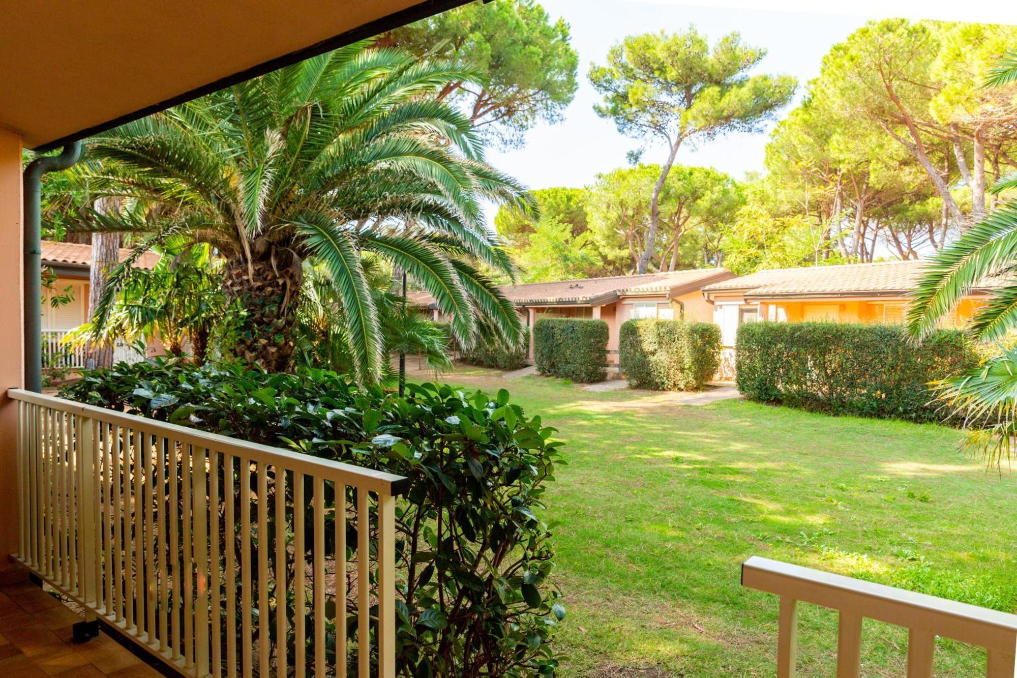 Gitavillage Argentario Альбінія Екстер'єр фото The garden of the villa